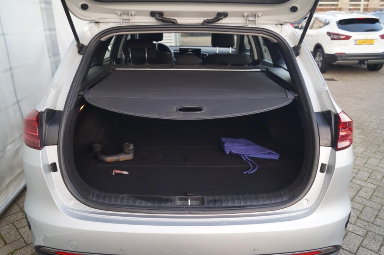 KIA CEE D Ceed SW 1.0 T-GDi DynamicLine -NAVI-ECC-CAM-TREKHAAK-