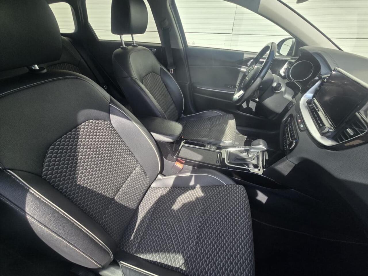 KIA CEE D Ceed Sportswagon - 1.0 T-GDi MHEV DynamicPlusLine