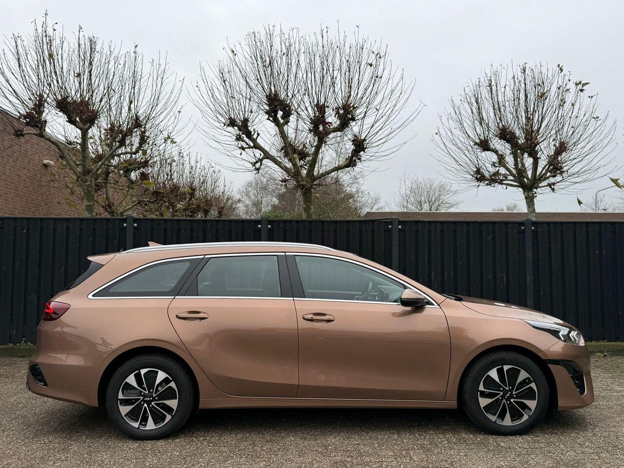 KIA CEE D Ceed Sportswagon 1.6 GDI PHEV DynamicPlusLine