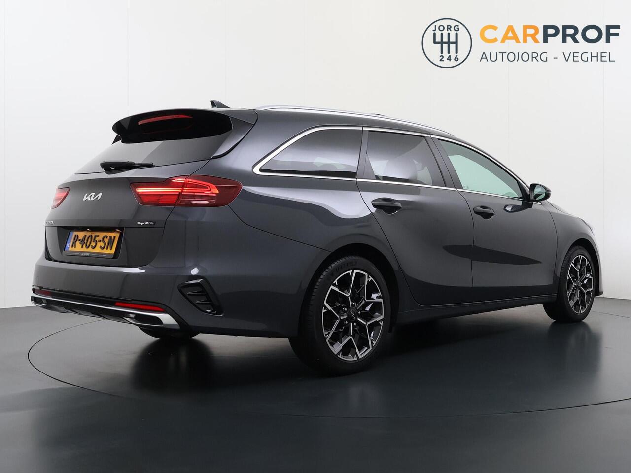 KIA CEE D Ceed Sportswagon 1.5 T-GDi GT-Line Navigatie | Pano Dak | LMV | Stoelverwarming |