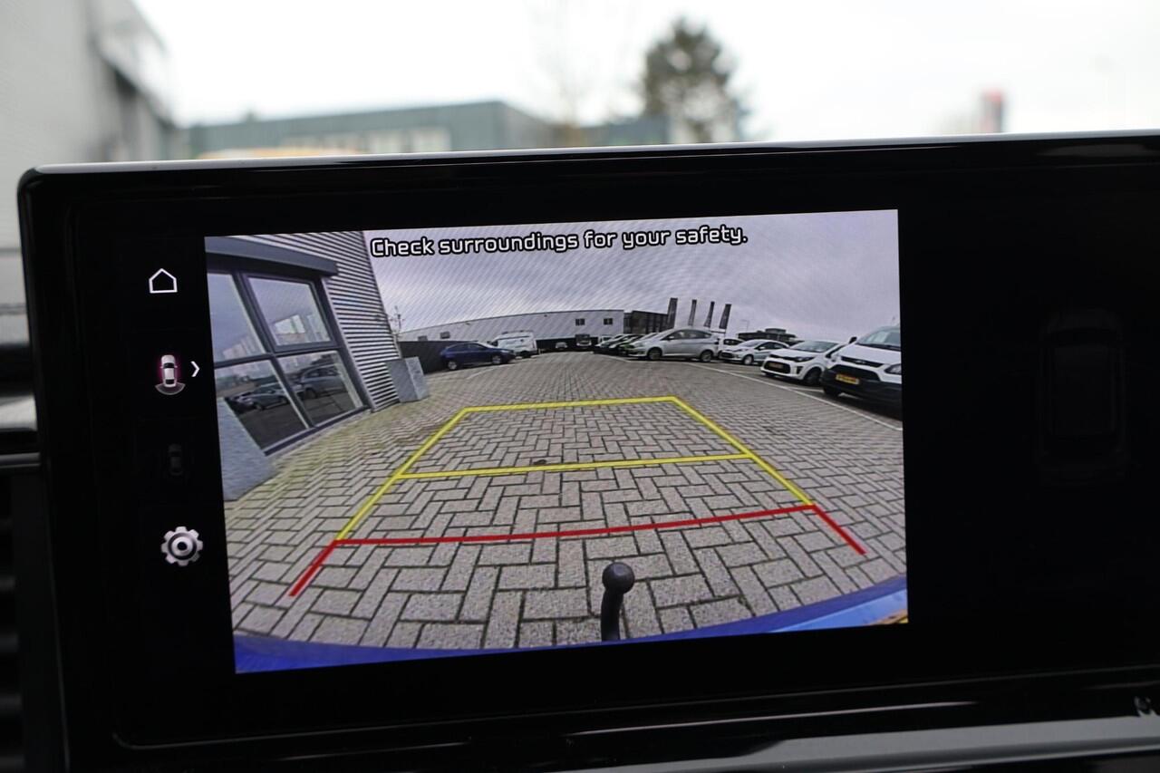 KIA CEE D Ceed Sportswagon 1.5 T-GDi GT-Line 1e Eigenaar | Volledig Onderh | BTW | NL-Auto | PANO | Winterpack | Trekhaak | Camera | Elek Klep | Climate | Ad Cruise | DAB | Led | Keyless | PDC | Start/Stop | Hill-Hold