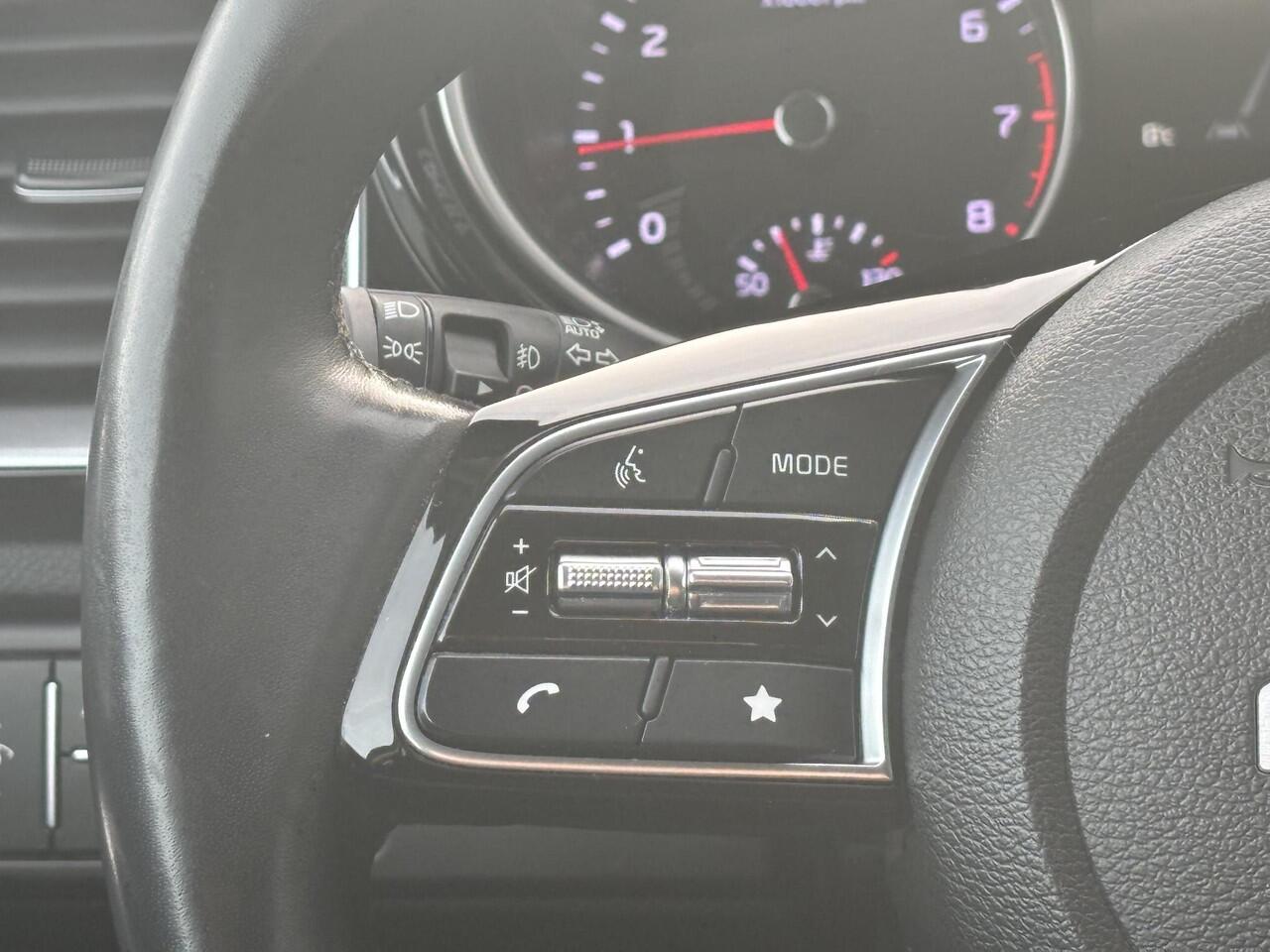 KIA CEE D Ceed Sportswagon 1.5 T-GDi DynamicPlusLine Apple Carplay en/of Android auto Navigatie, Stoel- & Stuurwiel verwarmd, Trekhaak