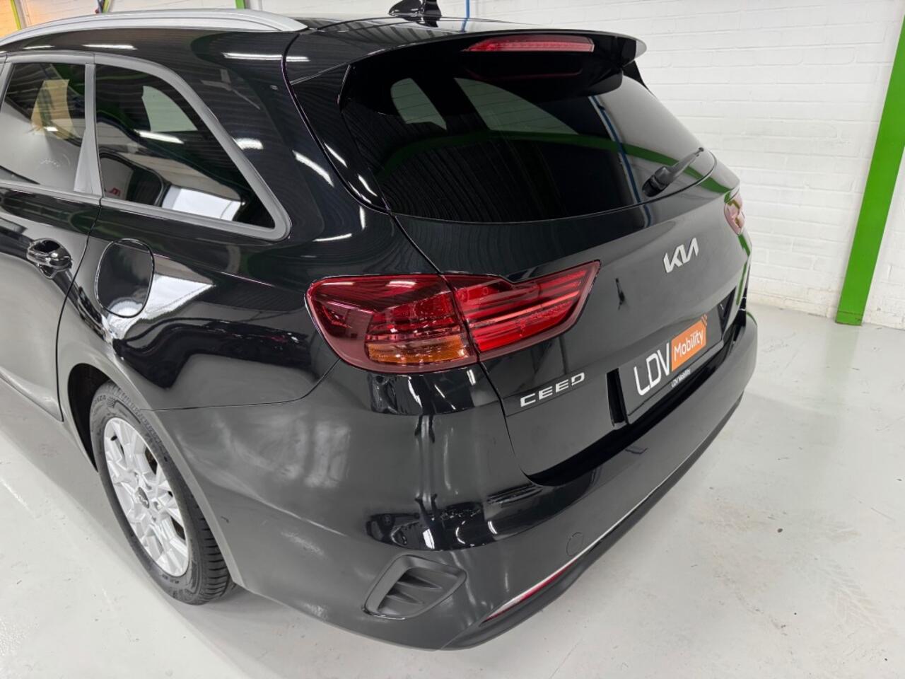 KIA CEE D 1.0 T-GDI DynamincPlusLine / Full-LED / Apple Carplay / Android Auto / Stuur verwarmd