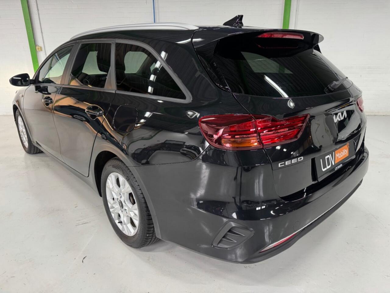 KIA CEE D 1.0 T-GDI DynamincPlusLine / Full-LED / Apple Carplay / Android Auto / Stuur verwarmd