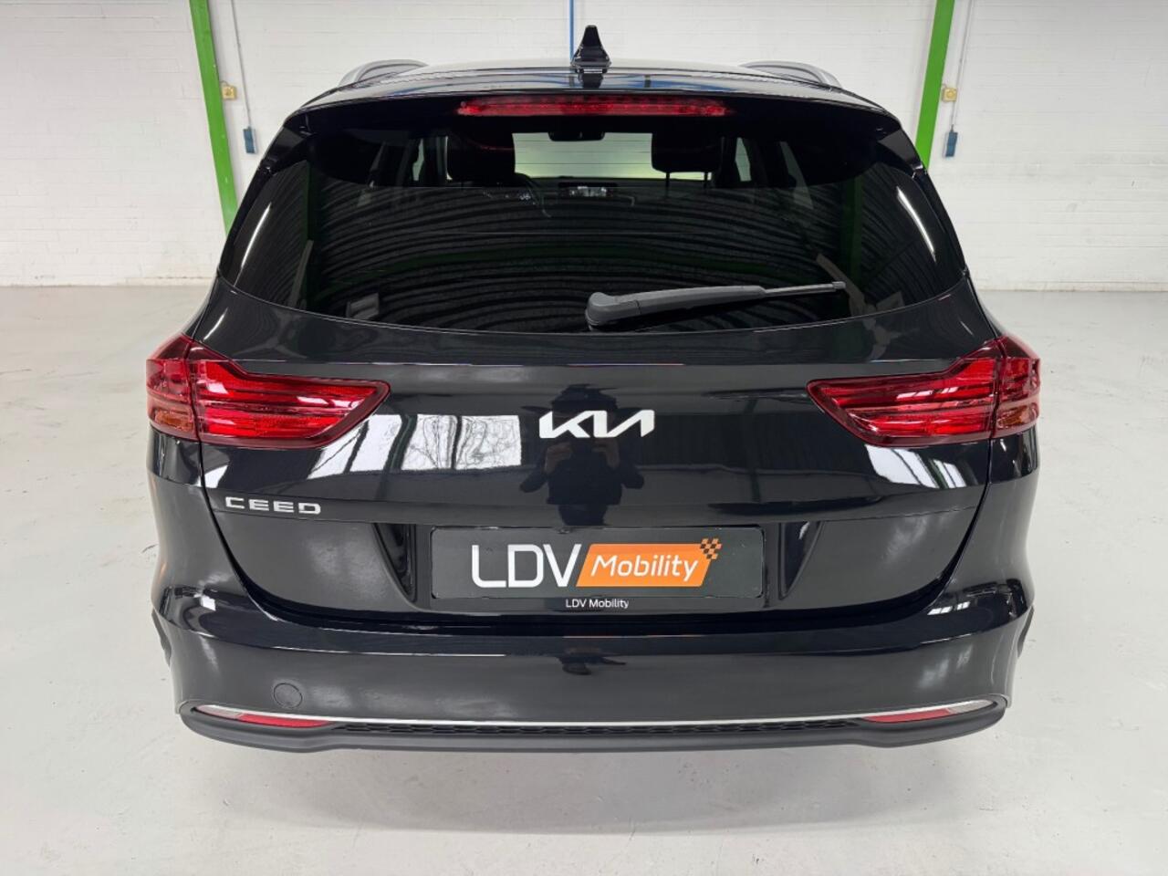 KIA CEE D 1.0 T-GDI DynamincPlusLine / Full-LED / Apple Carplay / Android Auto / Stuur verwarmd