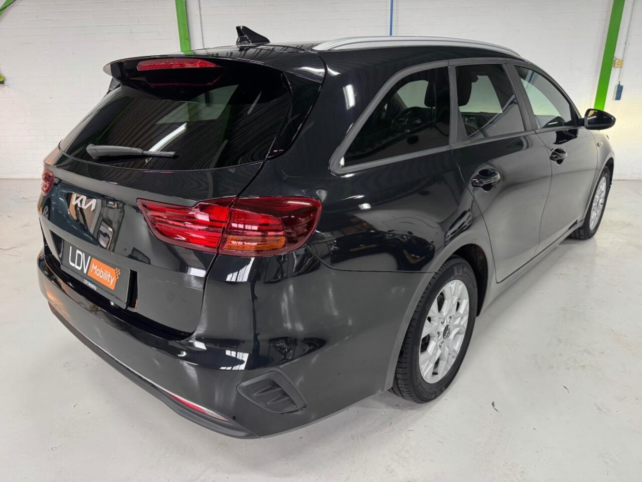 KIA CEE D 1.0 T-GDI DynamincPlusLine / Full-LED / Apple Carplay / Android Auto / Stuur verwarmd