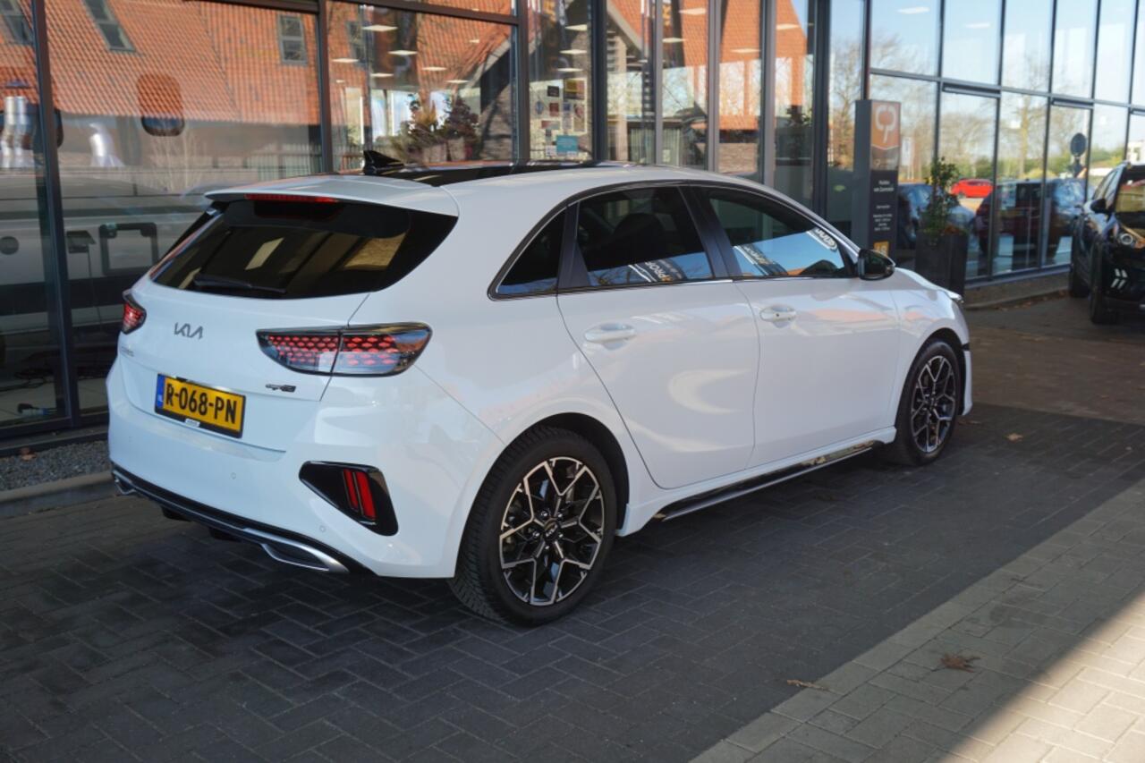 KIA CEE D Ceed 1.5 T-GDi GT-Line | Schuif-/kanteldak | Stoel-/stuurverwarming