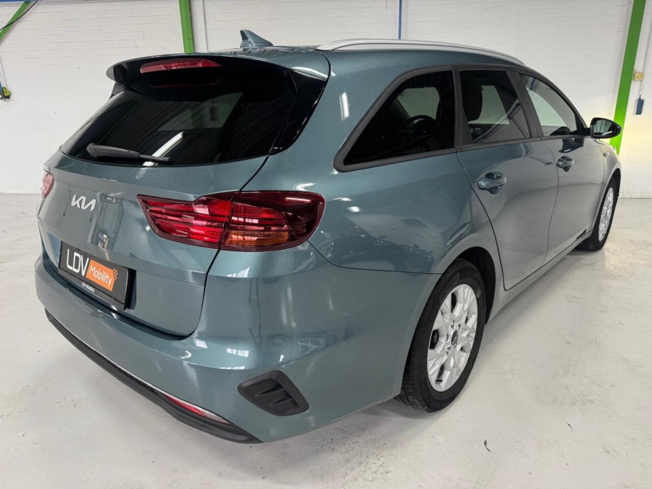 KIA CEE D Sportswagon 1.0 T-GDI / Apple Carplay Android Auto / Cruise controle adaptief / Rijstrooksensor met correctie