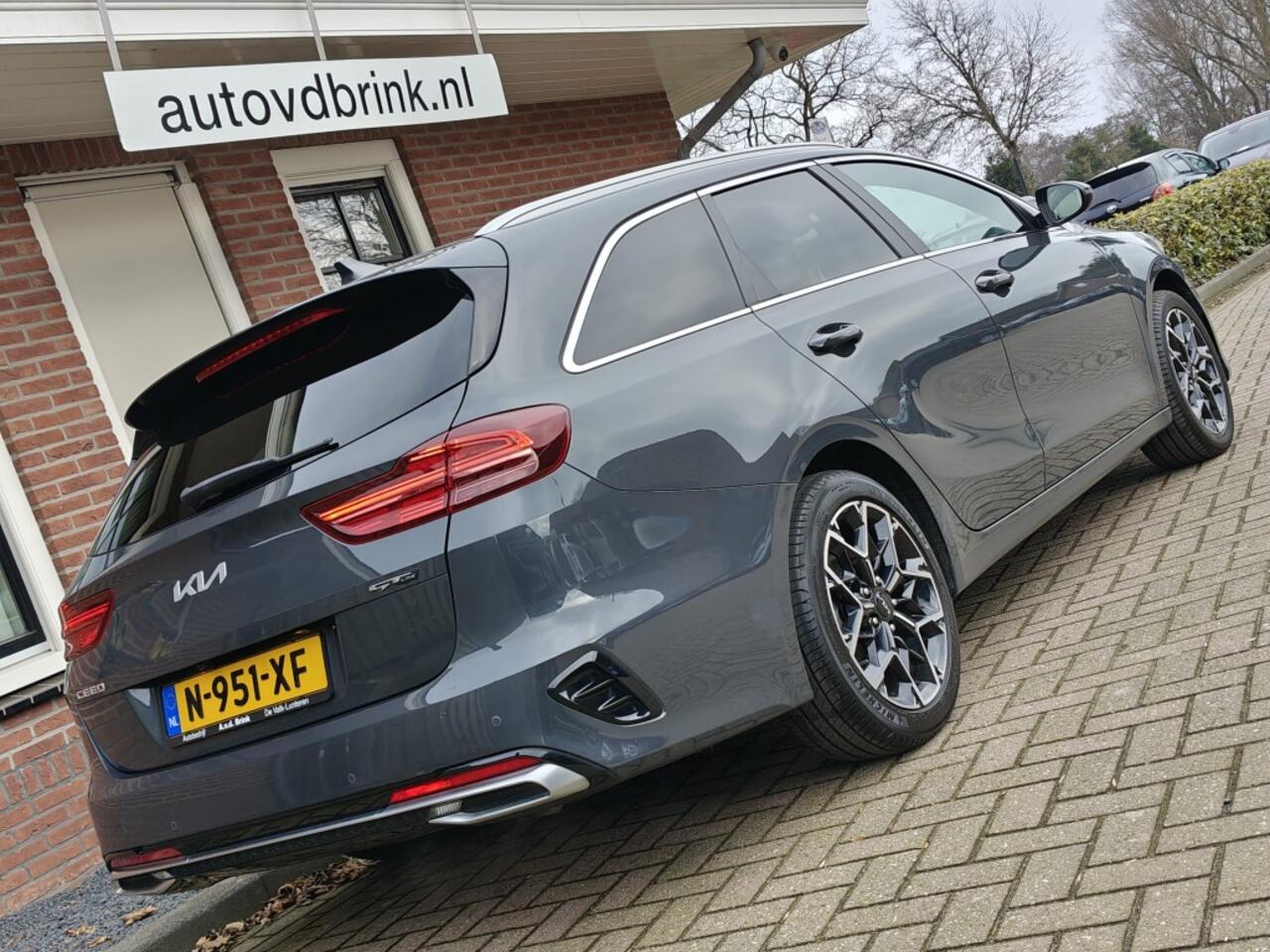 KIA CEE D Ceed Sportswagon 1.0 T-GDi GT-Line, DIGITAL COCKPIT / SCHUIFDAK / CAMERA