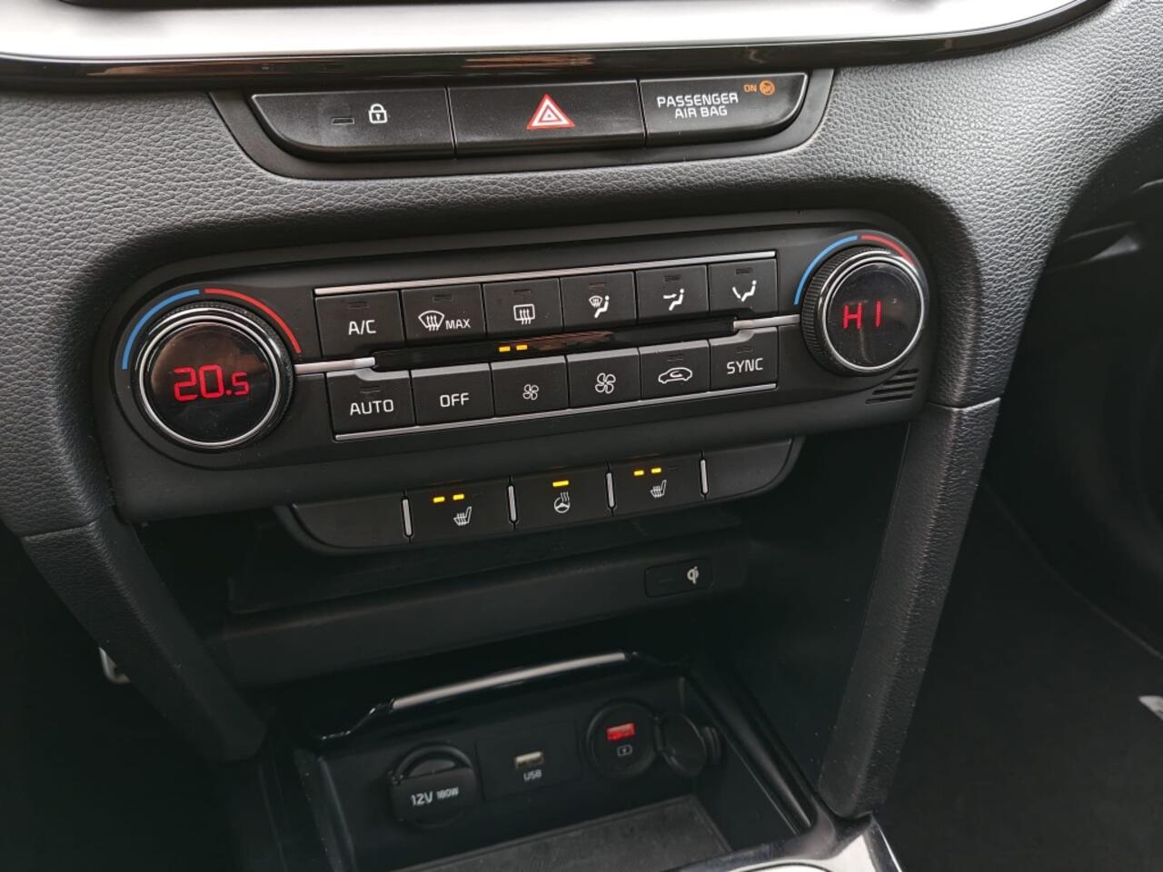 KIA CEE D Ceed Sportswagon 1.0 T-GDi GT-Line, DIGITAL COCKPIT / SCHUIFDAK / CAMERA