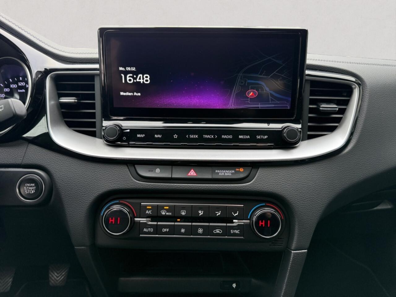 KIA CEE D Ceed Sportswagon 1.0 T-GDi MHEV Dynamic Line