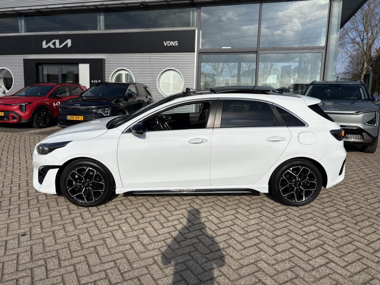 KIA CEE D Ceed 1.0 T-GDi GT-Line + AFNEEMBARE TREKHAAK