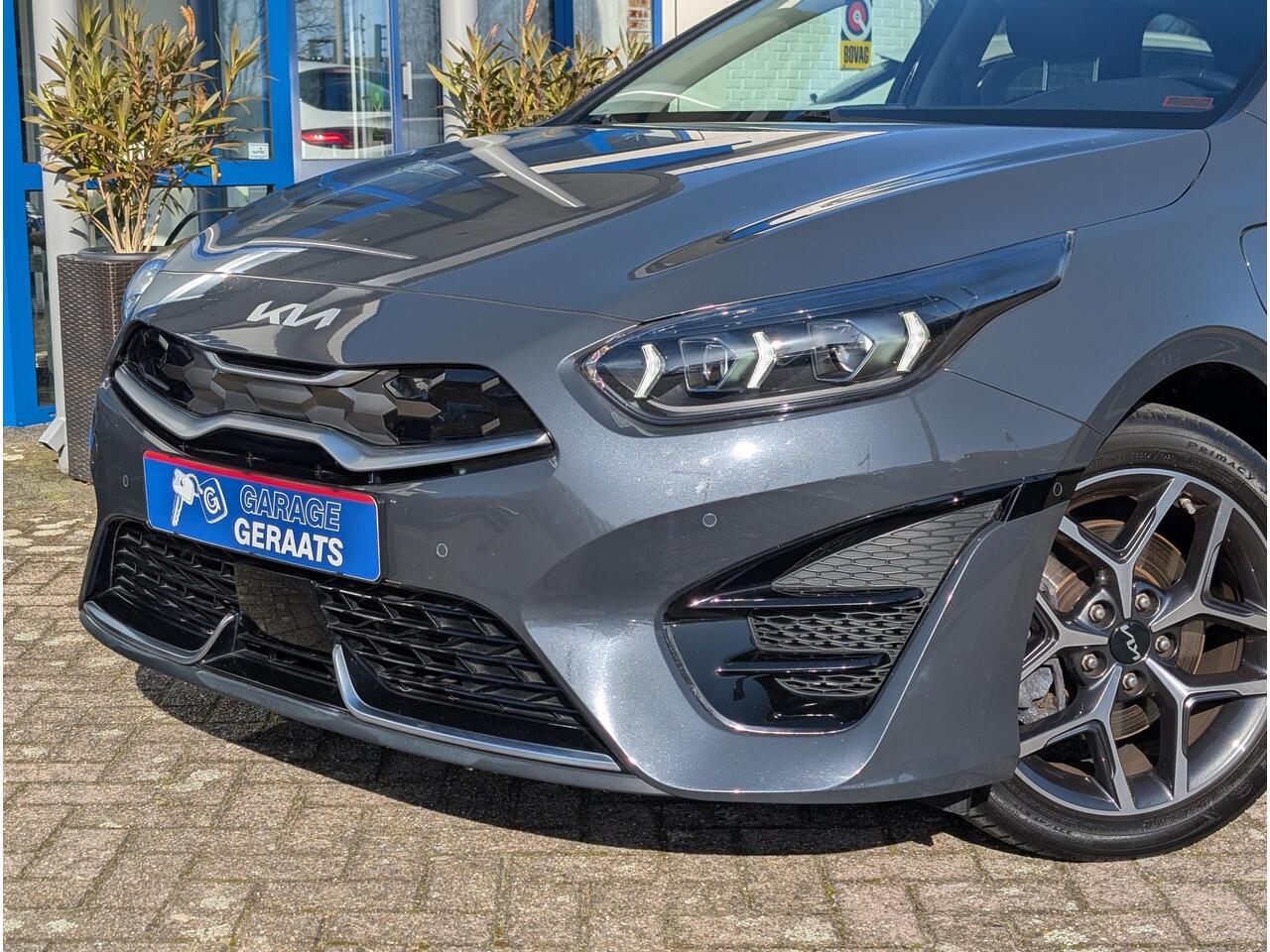 KIA CEE D Ceed Sportswagon 1.6 GDI PHEV ExecutiveLine | 10 jaar garantie, Trekhaak, Stoelventilatie, Elektr. stoel, Digitaal Display, Leer, Elektr. achterklep, 1e eigenaar, 1300kg trekgewicht!