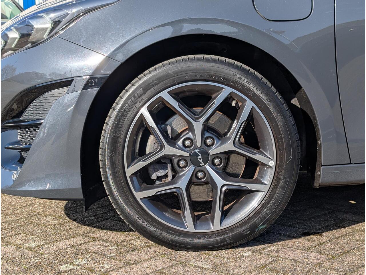 KIA CEE D Ceed Sportswagon 1.6 GDI PHEV ExecutiveLine | 10 jaar garantie, Trekhaak, Stoelventilatie, Elektr. stoel, Digitaal Display, Leer, Elektr. achterklep, 1e eigenaar, 1300kg trekgewicht!