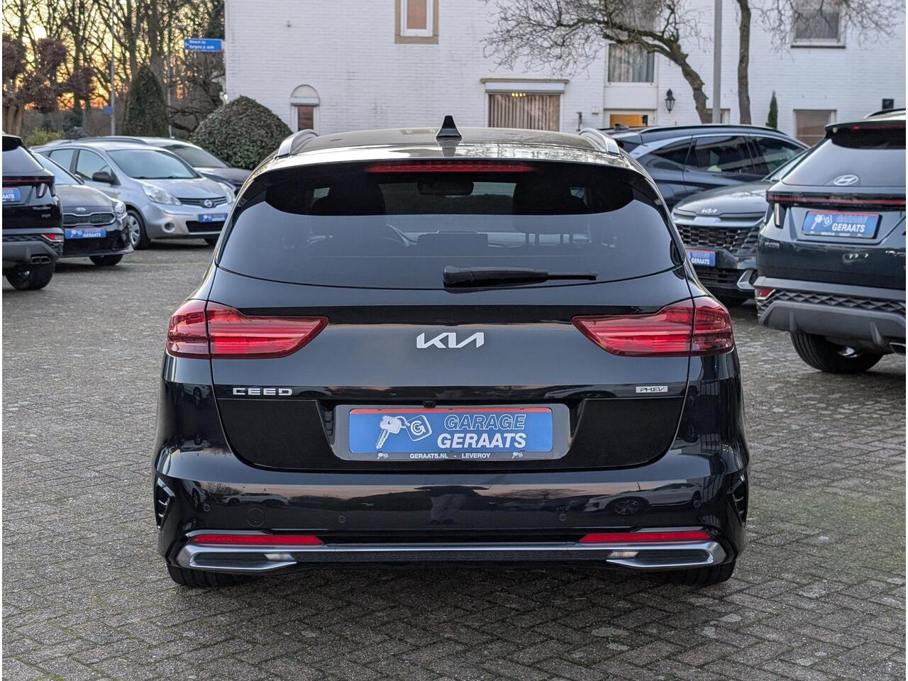 KIA CEE D Ceed Sportswagon 1.6 GDI PHEV ExecutiveLine | 10 jaar garantie, Stoelventilatie, Elektr. stoel, Digitaal Display, Leer, Elektr. achterklep, 1e eigenaar, 1300kg trekgewicht!