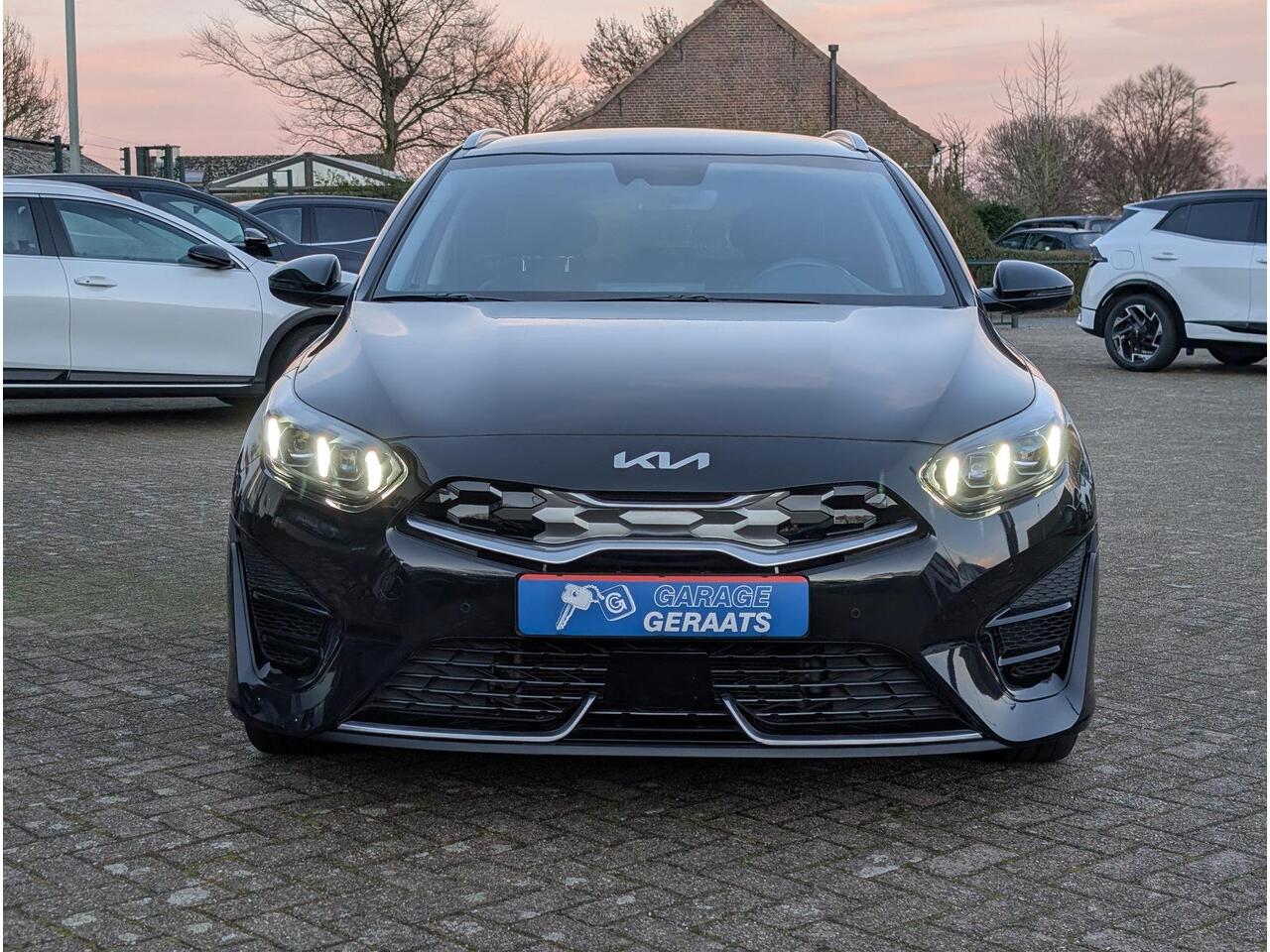 KIA CEE D Ceed Sportswagon 1.6 GDI PHEV ExecutiveLine | 10 jaar garantie, Stoelventilatie, Elektr. stoel, Digitaal Display, Leer, Elektr. achterklep, 1e eigenaar, 1300kg trekgewicht!