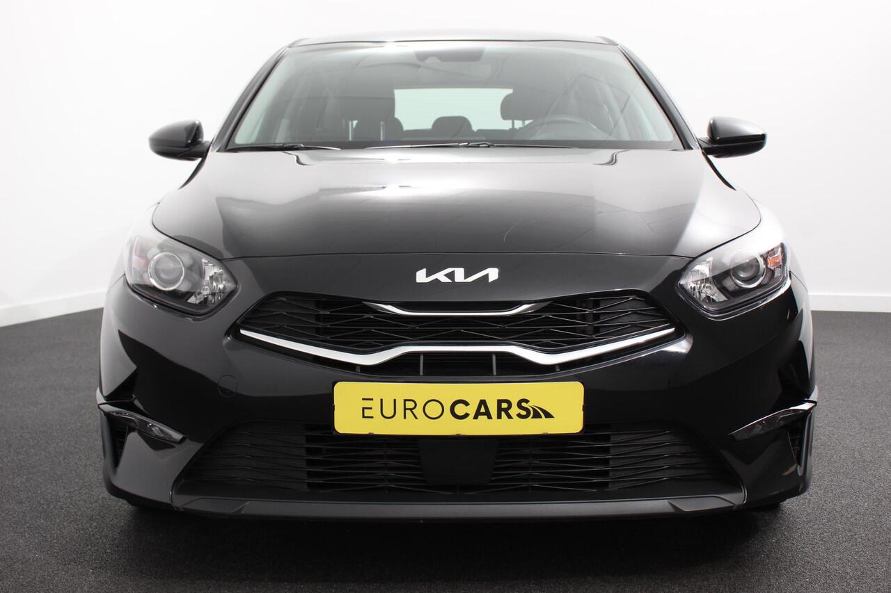 KIA CEE D Ceed 1.0 T-GDi Comfort | Navigatie | Apple Carplay/ Android Auto | Airco | Dab | Camera | Lichtmetalen Velgen