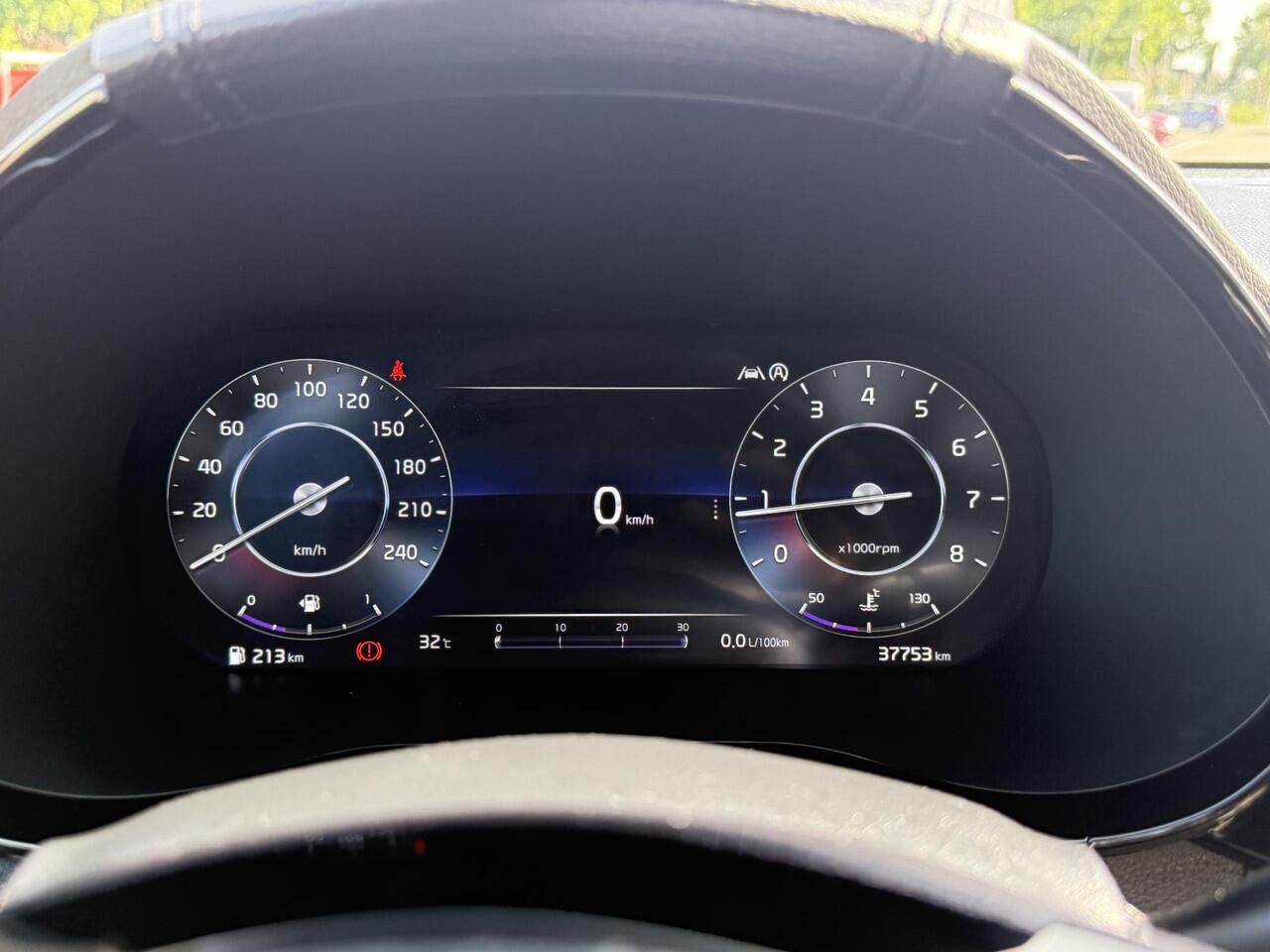 KIA CEE D Ceed 1.5 T-GDi GT-Line | ACHTERUITRIJCAMERA | NAVIGATIE SYSTEEM | CLIMATE CONTROL | AFNEEMBARE TREKHAAK |