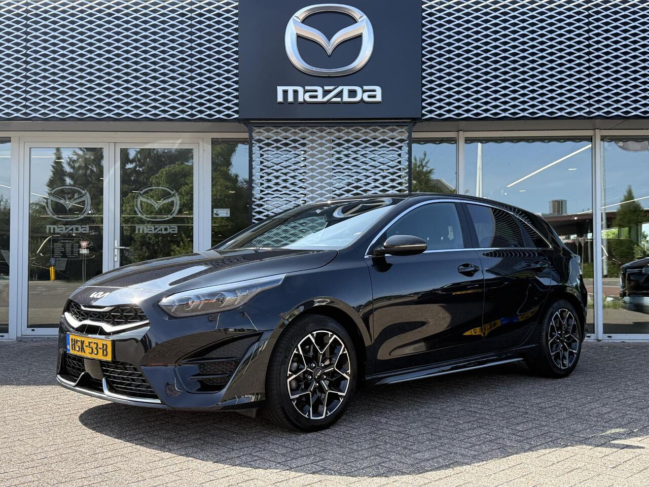 KIA CEE D Ceed 1.5 T-GDi GT-Line | ACHTERUITRIJCAMERA | NAVIGATIE SYSTEEM | CLIMATE CONTROL | AFNEEMBARE TREKHAAK |