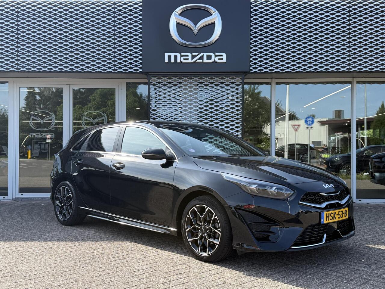 KIA CEE D Ceed 1.5 T-GDi GT-Line | ACHTERUITRIJCAMERA | NAVIGATIE SYSTEEM | CLIMATE CONTROL | AFNEEMBARE TREKHAAK |