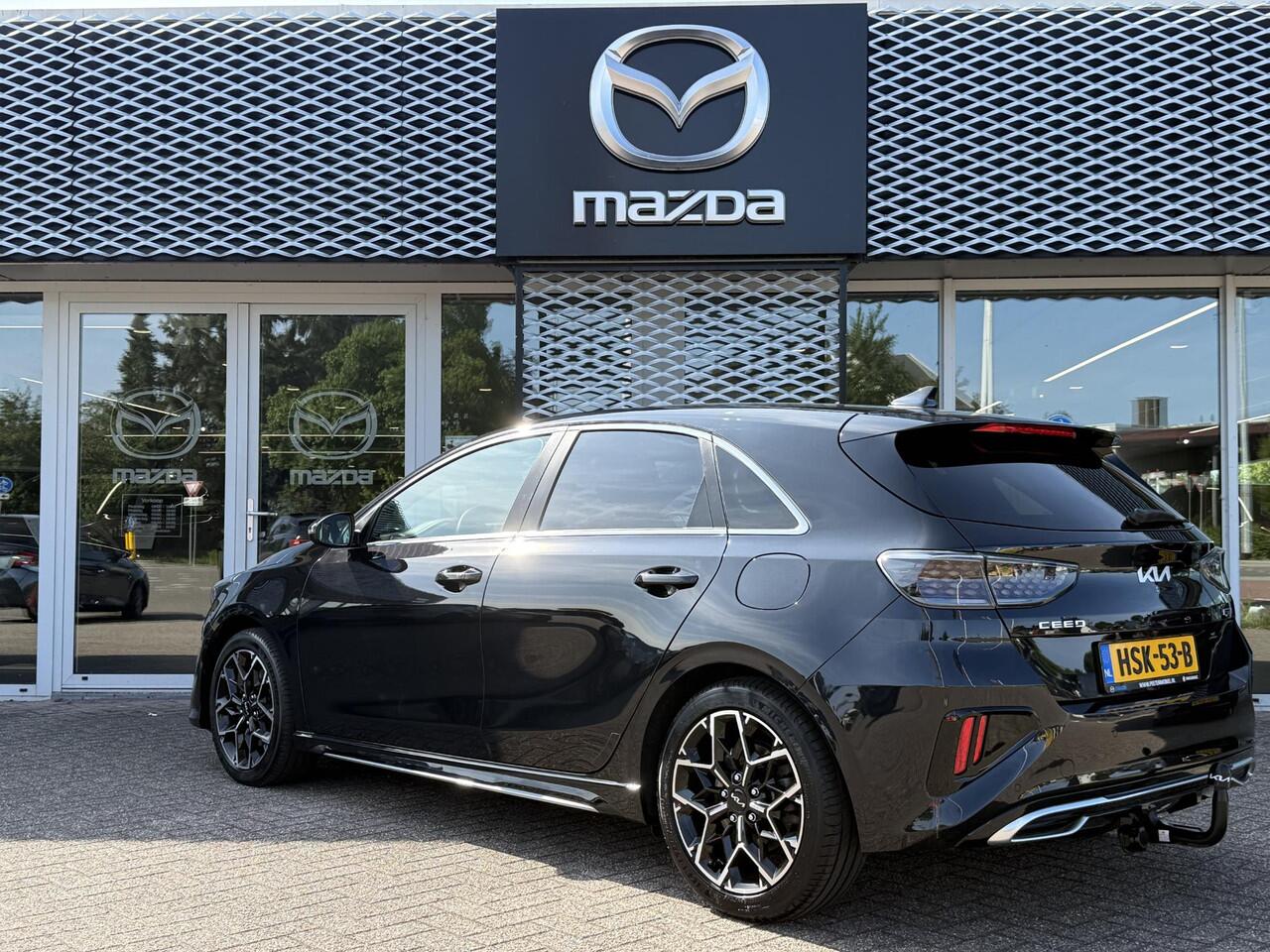 KIA CEE D Ceed 1.5 T-GDi GT-Line | ACHTERUITRIJCAMERA | NAVIGATIE SYSTEEM | CLIMATE CONTROL | AFNEEMBARE TREKHAAK |