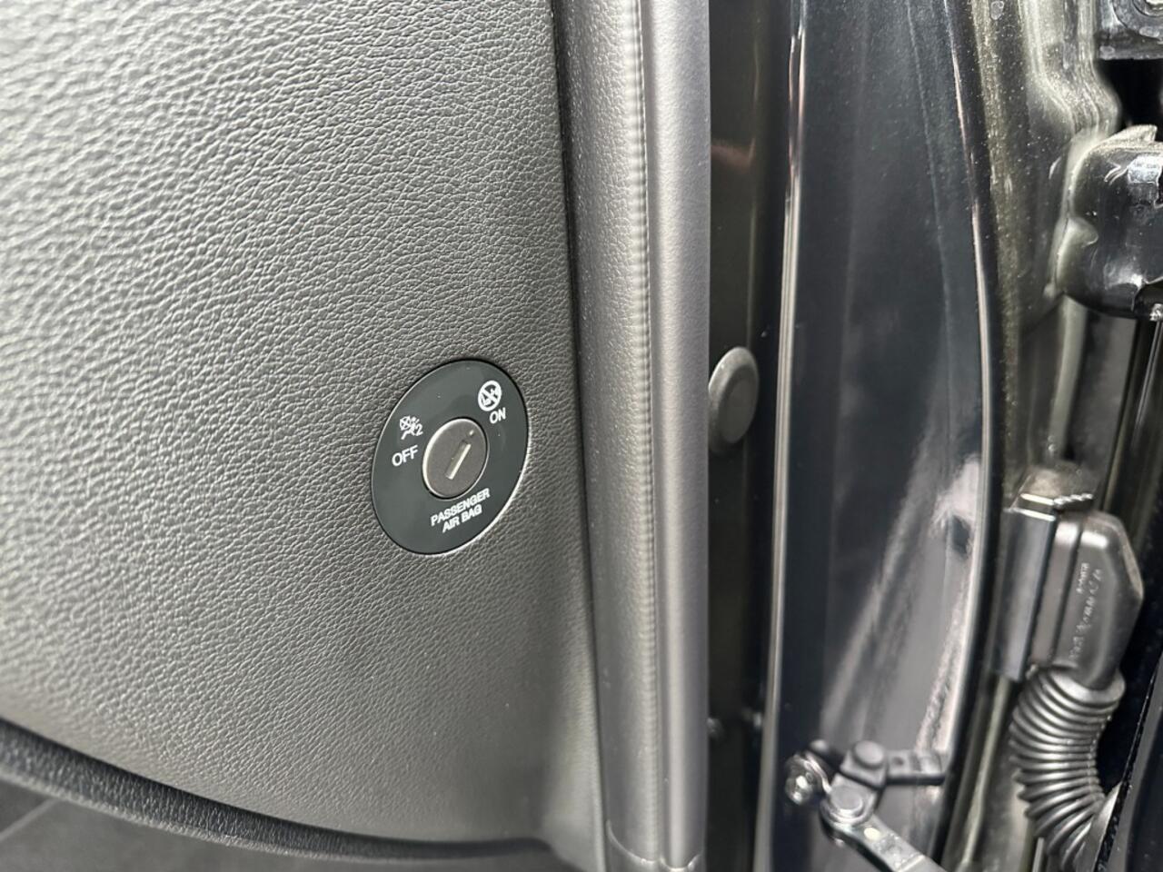 KIA CEE D 1.0T-GDi Comfortline Camera Apple Carplay stoelverw.