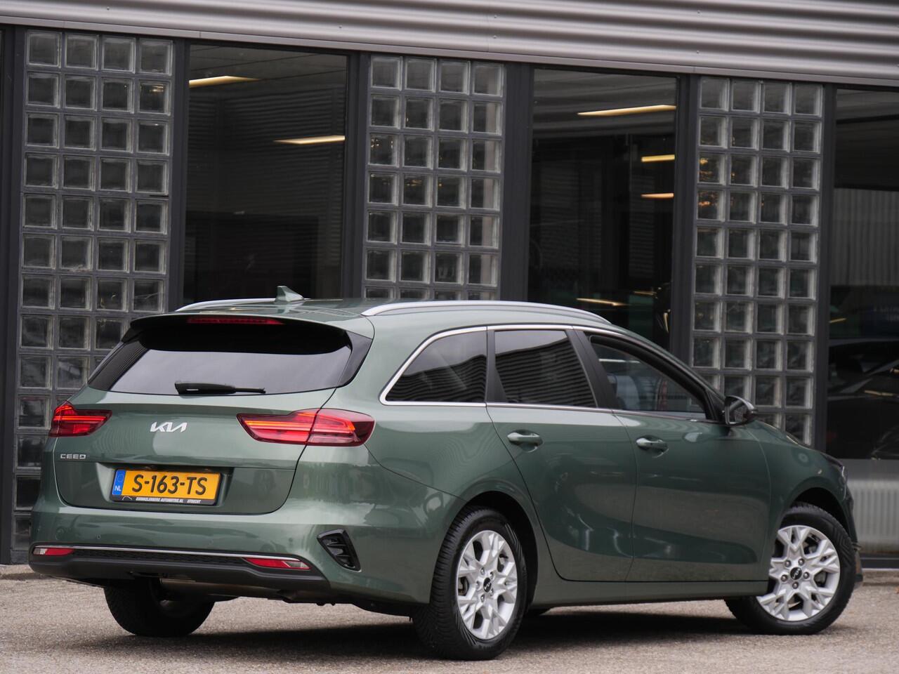 KIA CEE D Ceed Sportswagon 1.5T-GDi DYNAMIC PLUSLINE/ ELEKT. KLEP/ NL-AUTO