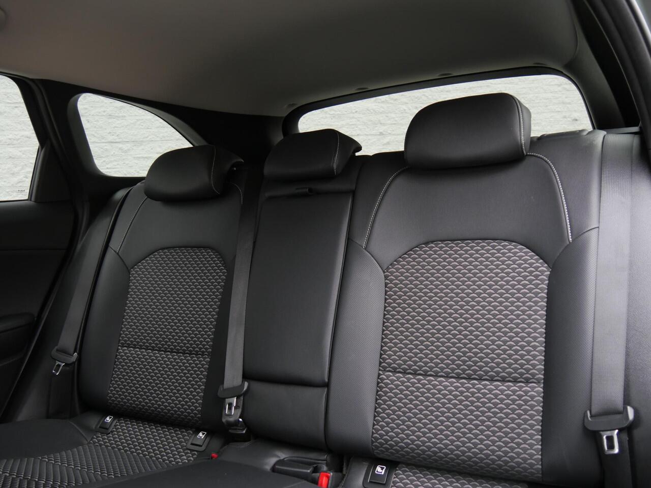 KIA CEE D Ceed Sportswagon 1.5T-GDi DYNAMIC PLUSLINE/ ELEKT. KLEP/ NL-AUTO