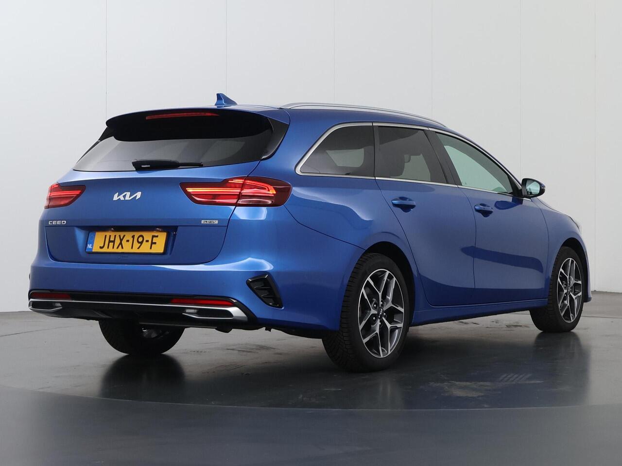 KIA CEE D Ceed Sportswagon 1.6 GDI PHEV ExecutiveLine Edition | Lederen Bekleding | Stoelventilatie | Elektrisch verstelb. bestuurdersstoel met geheugen | Stoel/Stuurwielverwarming |