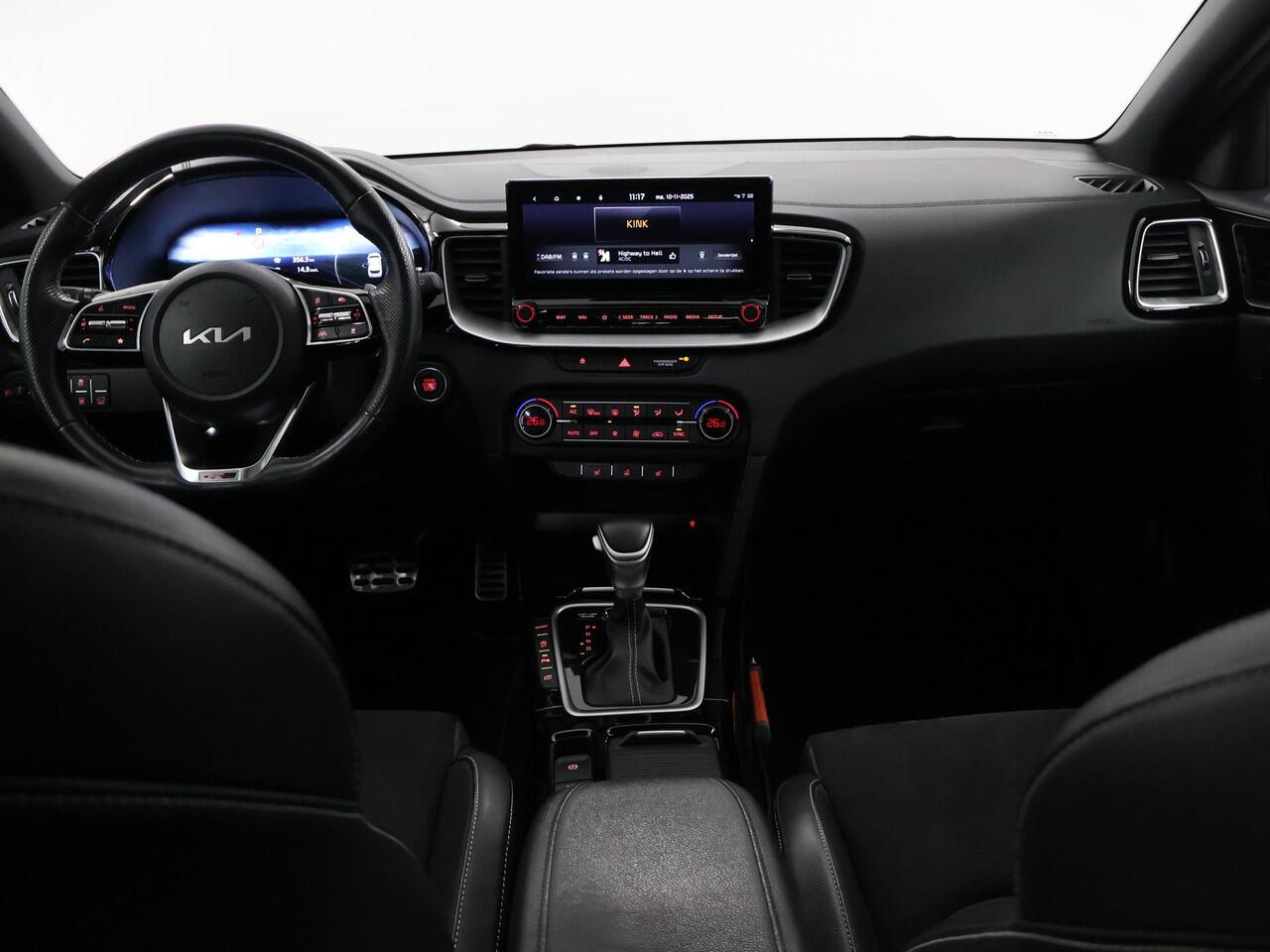 KIA CEE D Ceed Sportswagon 1.5 T-GDi GT-Line | Panoramadak | Matrix LED Koplampen | Stoel/Stuurverwarming | Keyless Go | Elektrisch bedienbare achterklep