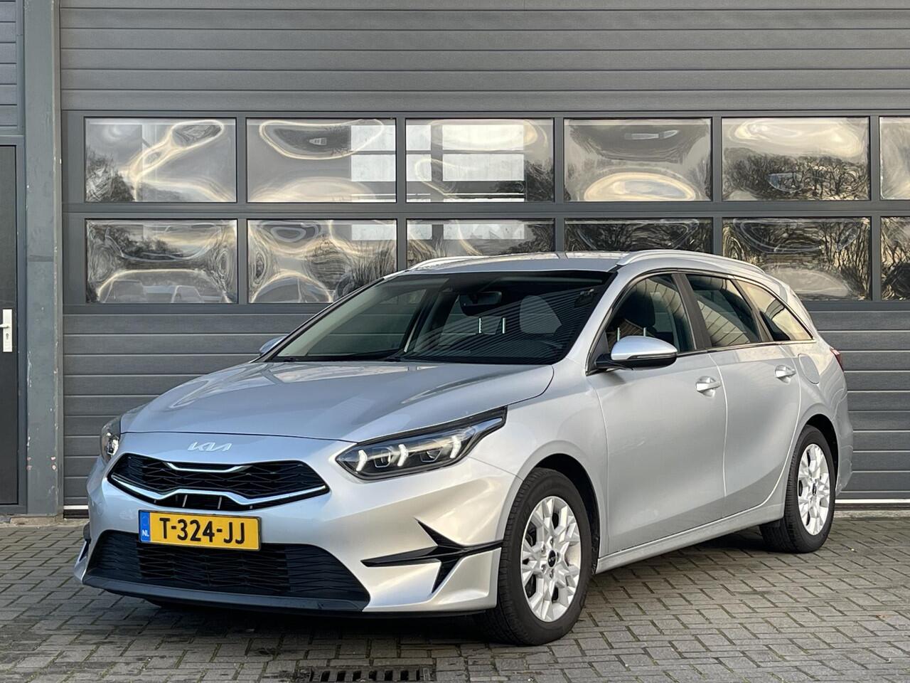 KIA CEE D CEED SPORTSWAGON 1.0 T-GDI DYNAMICLINE I P-CAMERA I APPLE CARPLAY I ADAPT. CRUISE I CLIMATE CONTROL I NAVIGATIE