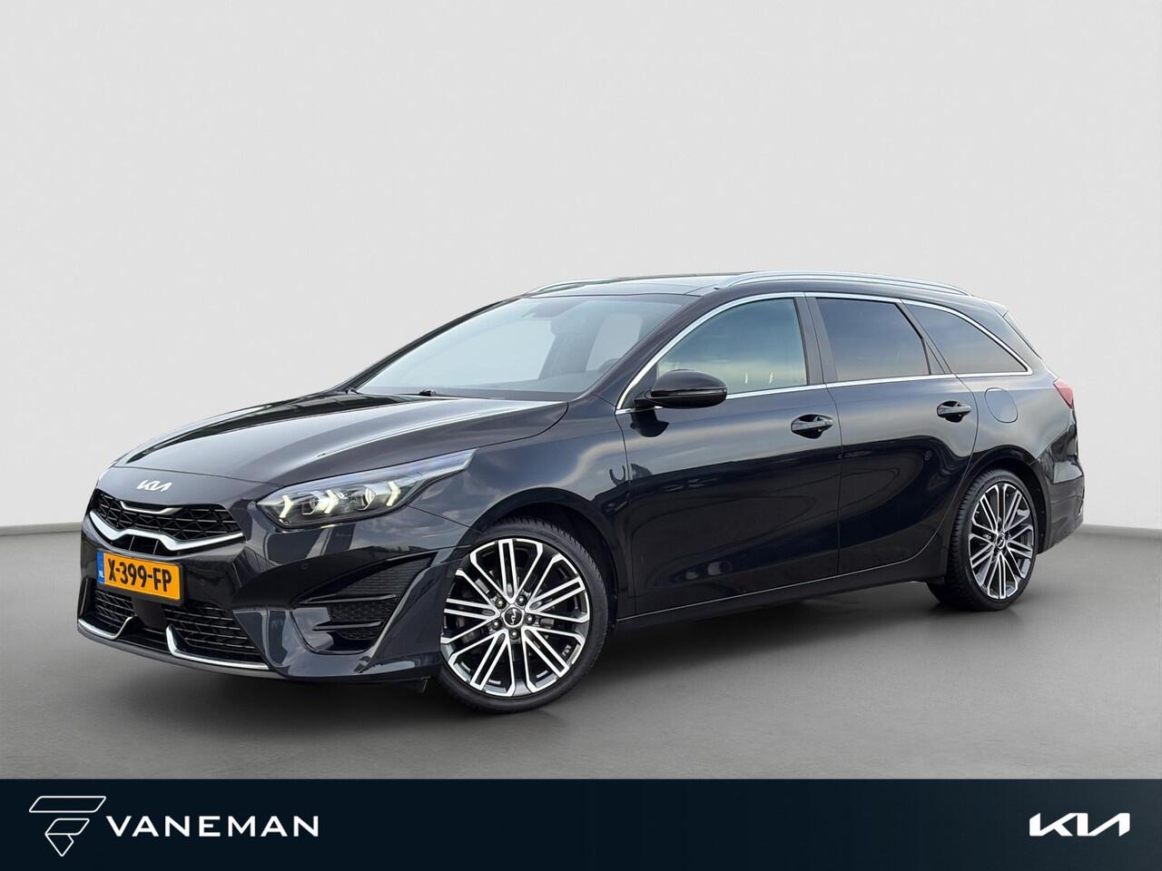 KIA CEE D Ceed Sportswagon 1.5 T-GDi GT-PlusLine Automaat | Panoramadak | Leder/Alcantara | Camera | Navi | Stuur-/Stoelverwarming | 18" Velgen | Clima | Key-Less | PDC | Cruise | LED |