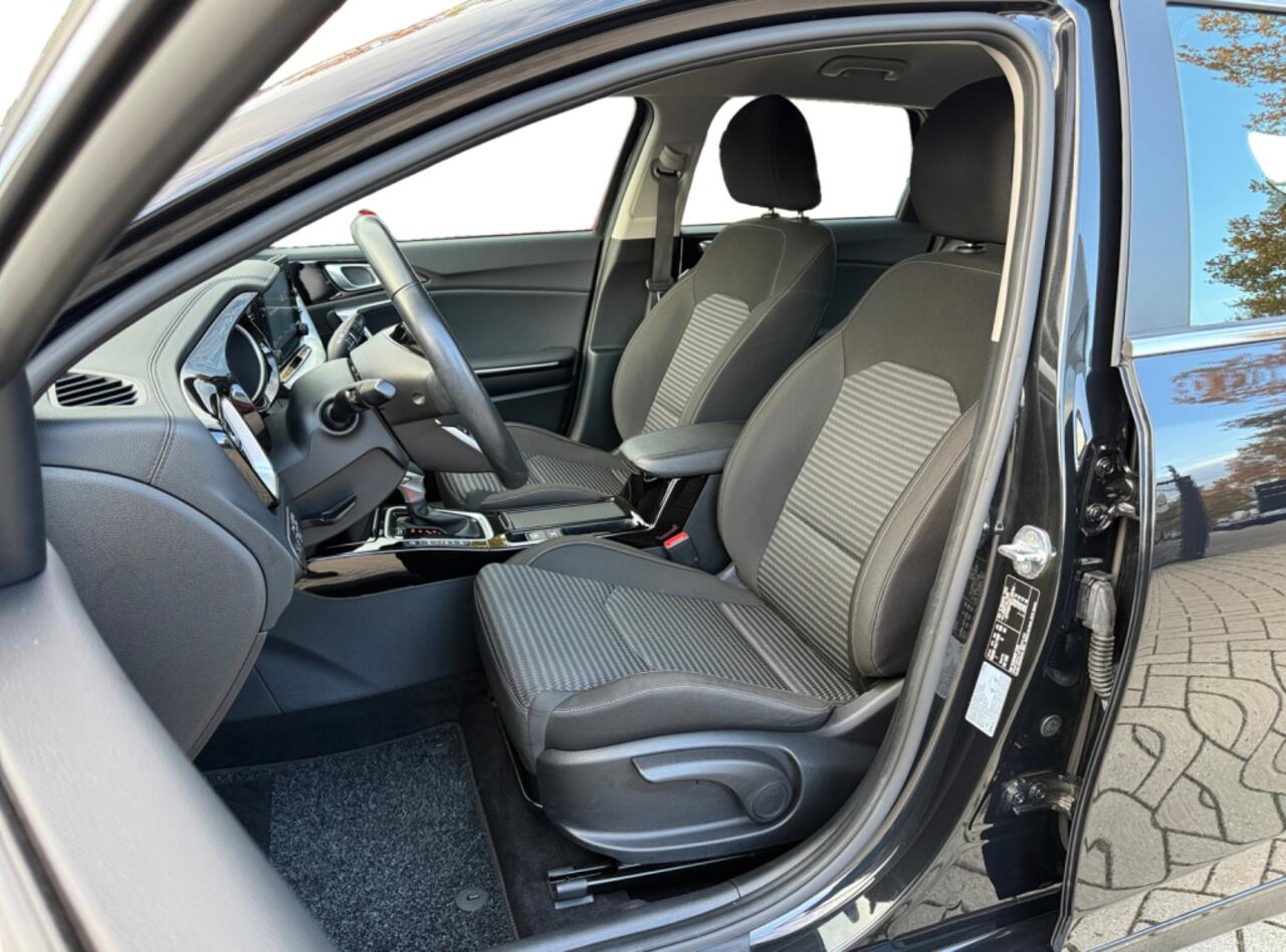 KIA CEE D Ceed Sportswagon 1.6 GDI PHEV DynamicLine I Carplay I Keyless I Camera