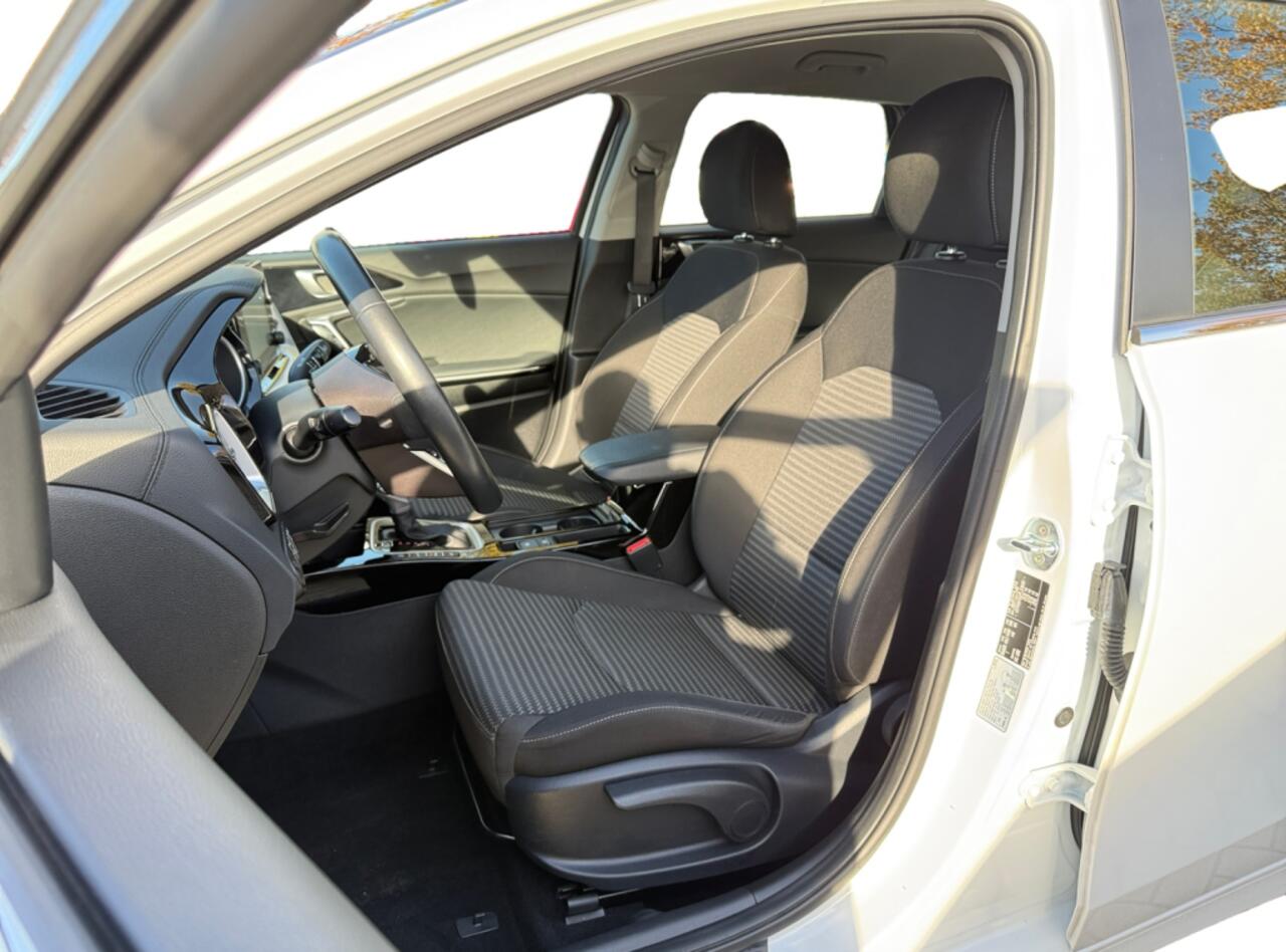 KIA CEE D Ceed Sportswagon 1.6 GDI PHEV DynamicLine I Carplay I Keyless I Camera