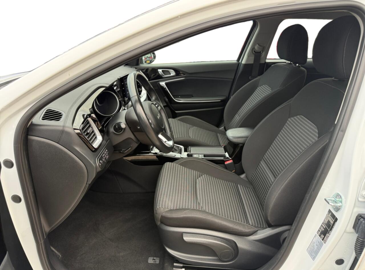 KIA CEE D Ceed Sportswagon 1.6 GDI PHEV DynamicLine I Carplay I Keyless I Camera