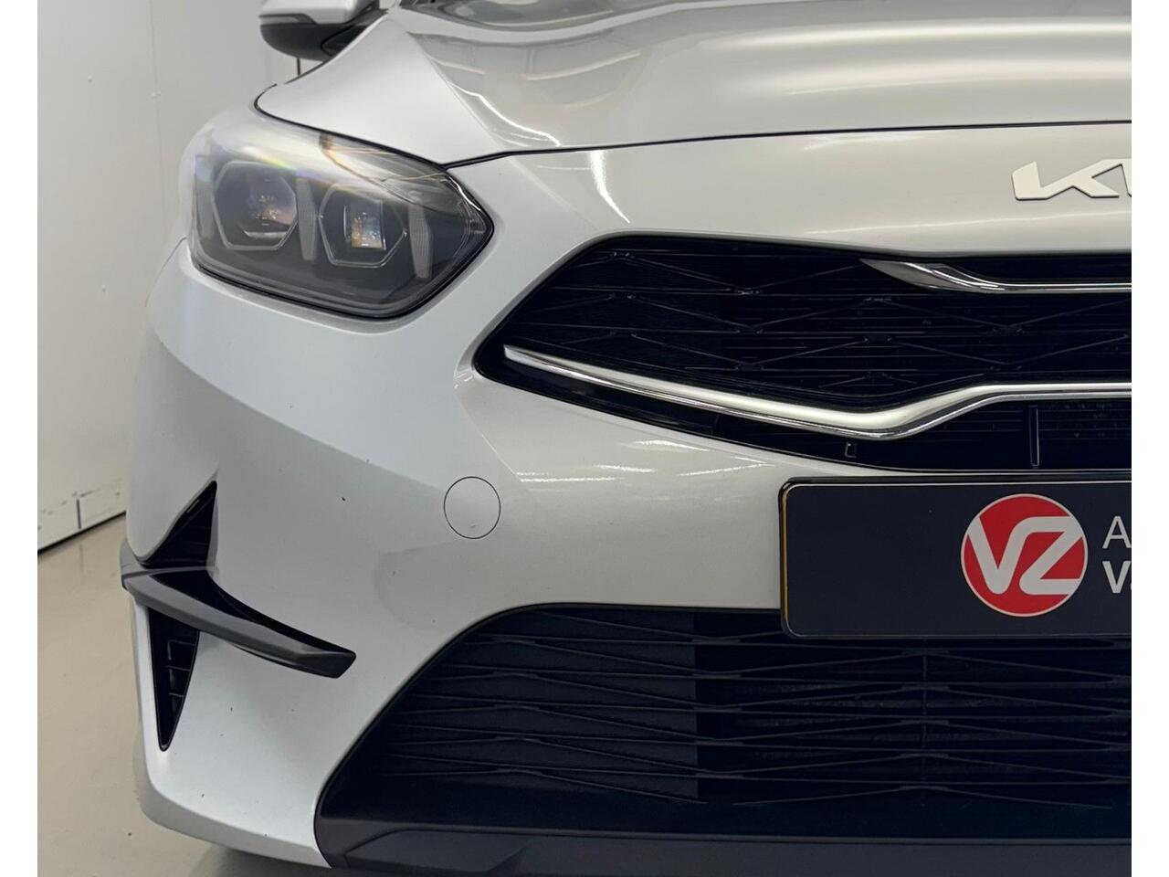 KIA CEE D Ceed Sportswagon 1.0 T-GDi MHEV DynamicLine Automaat | NL Auto | Navi | Rijklaarprijs