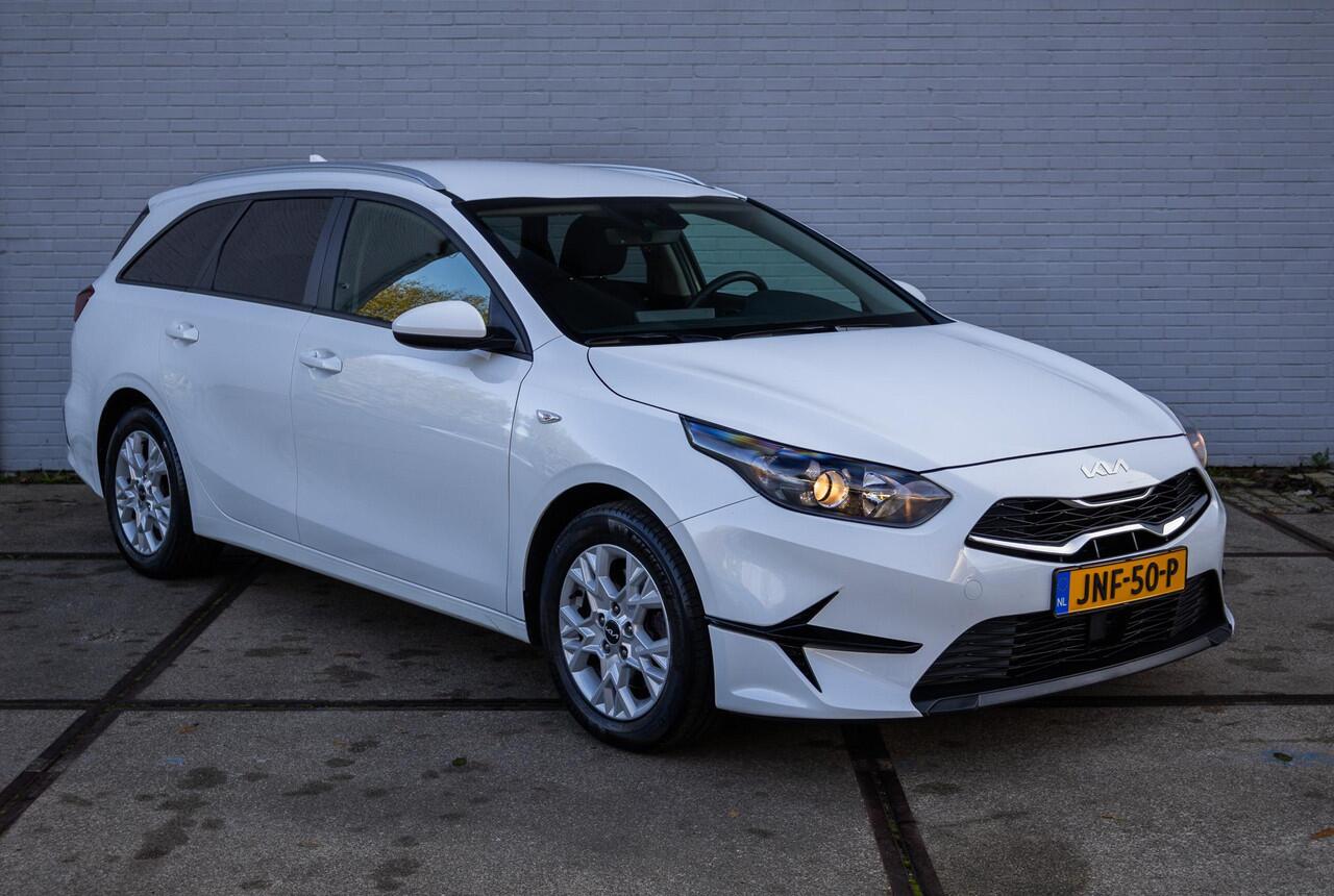KIA CEE D Ceed Sportswagon 1.0 T-GDi Stoelverw|stuurverw|Camera|Carplay|Schakel|Wagen|