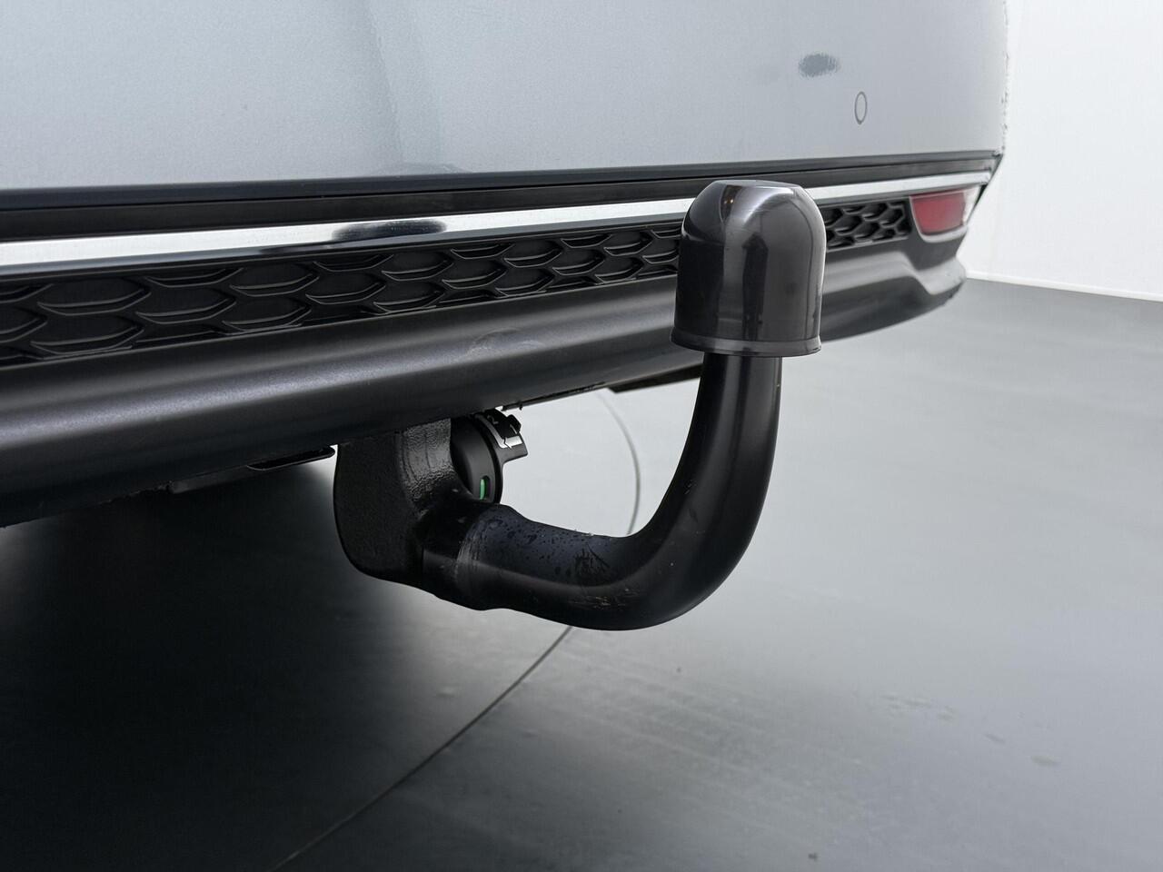 KIA CEE D Ceed Sportswagon 1.0 T-GDi DynamicLine Trekhaak | Camera | Navigatie | Stoelverwarming