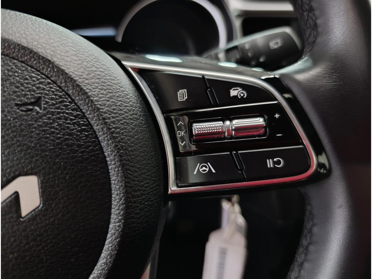 KIA CEE D Ceed Sportswagon 1.0 T-GDi MHEV DynamicLine Airco (automatisch) | Lmv | Pdc | Navi | Cv op afstand