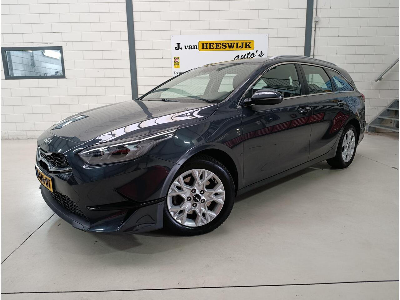 KIA CEE D Ceed Sportswagon 1.0 T-GDi MHEV DynamicLine Airco (automatisch) | Lmv | Pdc | Navi | Cv op afstand