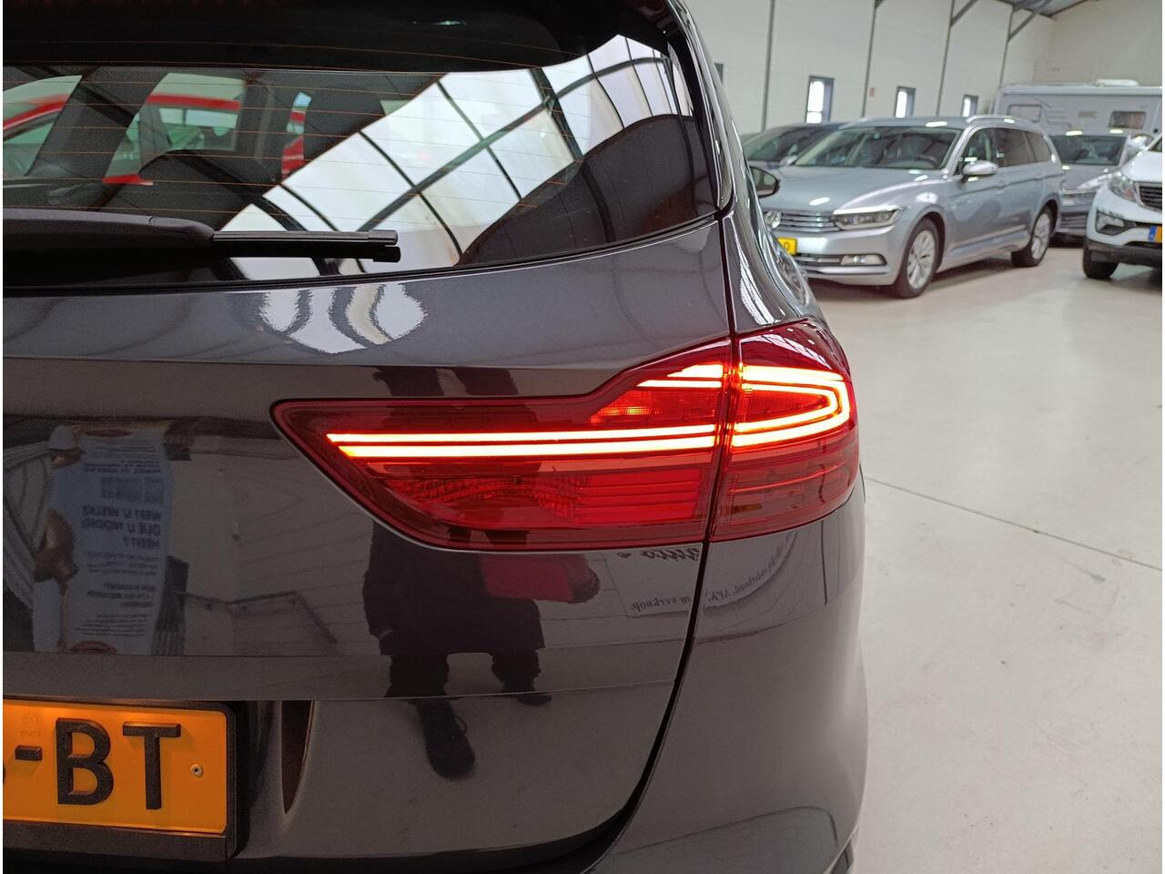 KIA CEE D Ceed Sportswagon 1.0 T-GDi MHEV DynamicLine Airco (automatisch) | Lmv | Pdc | Navi | Cv op afstand