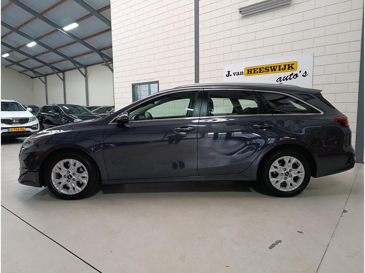 KIA CEE D Ceed Sportswagon 1.0 T-GDi MHEV DynamicLine Airco (automatisch) | Lmv | Pdc | Navi | Cv op afstand