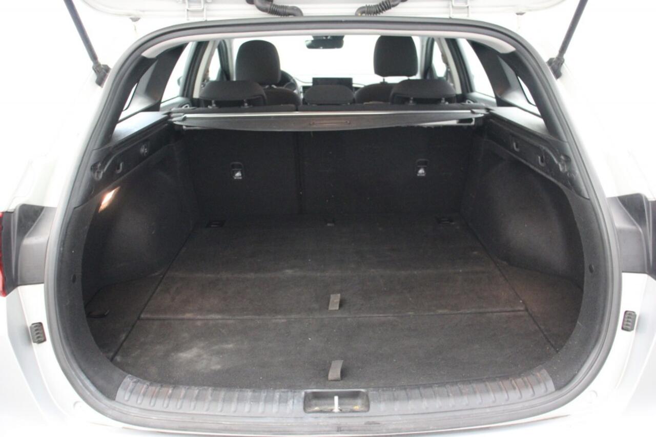 KIA CEE D Sportswagen 1.0 T-GDi MHEV DynamicLine Automaat - Carplay, Navi, Cruise, Clima, Camera