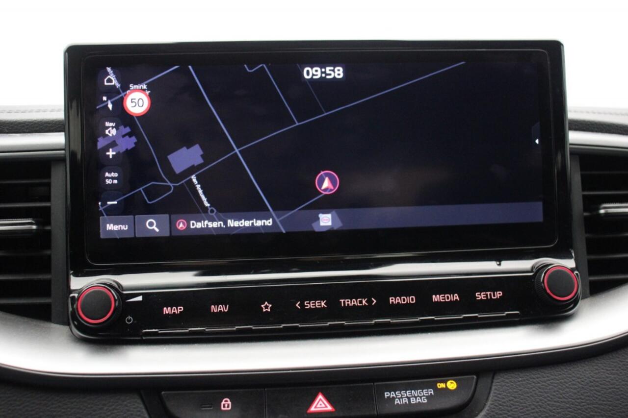 KIA CEE D Sportswagen 1.0 T-GDi MHEV DynamicLine Automaat - Carplay, Navi, Cruise, Clima, Camera