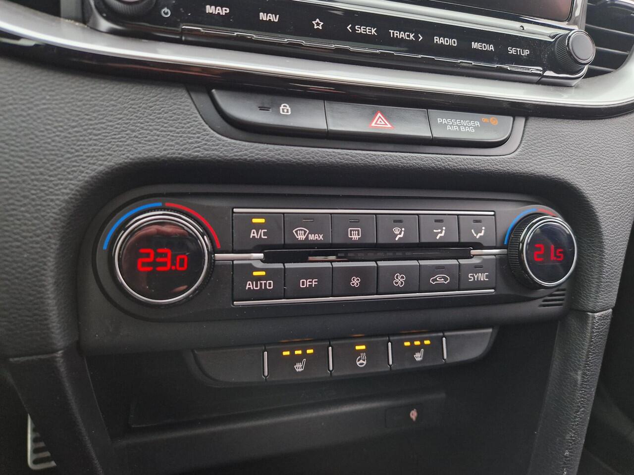 KIA CEE D Ceed 1.0 T-GDi GT-Line | Open Dak | LED | Stoelverwarming | Licht- en Regensensor | Camera |