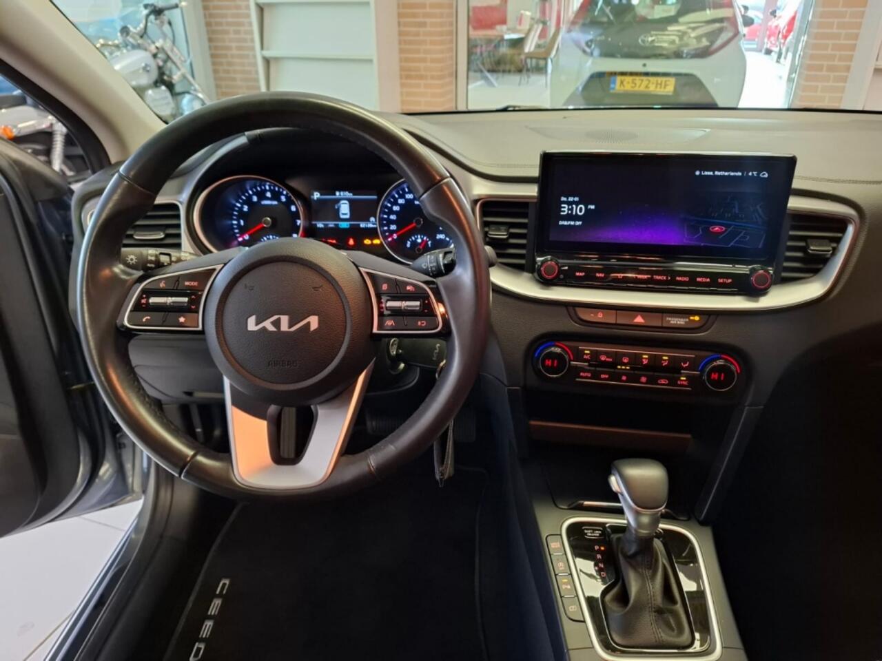 KIA CEE D Ceed Sportswagon 1.0 MHEV DCT DynamicLine 5D, 12 mnd Bovag garantie