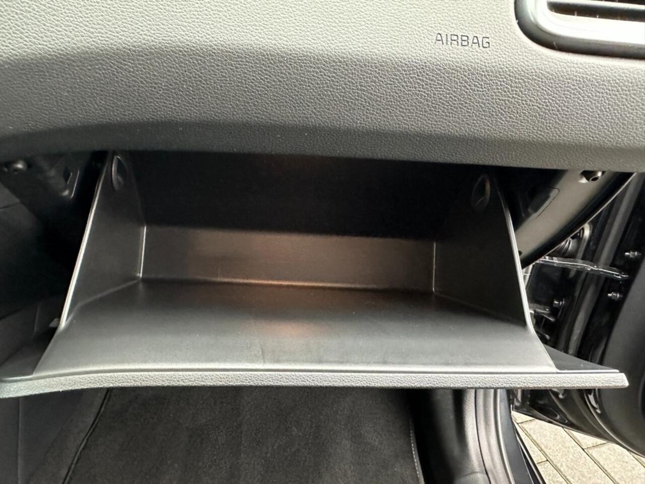 KIA CEE D 1.0T-GDi Comfortline Camera Apple Carplay stoelverw.