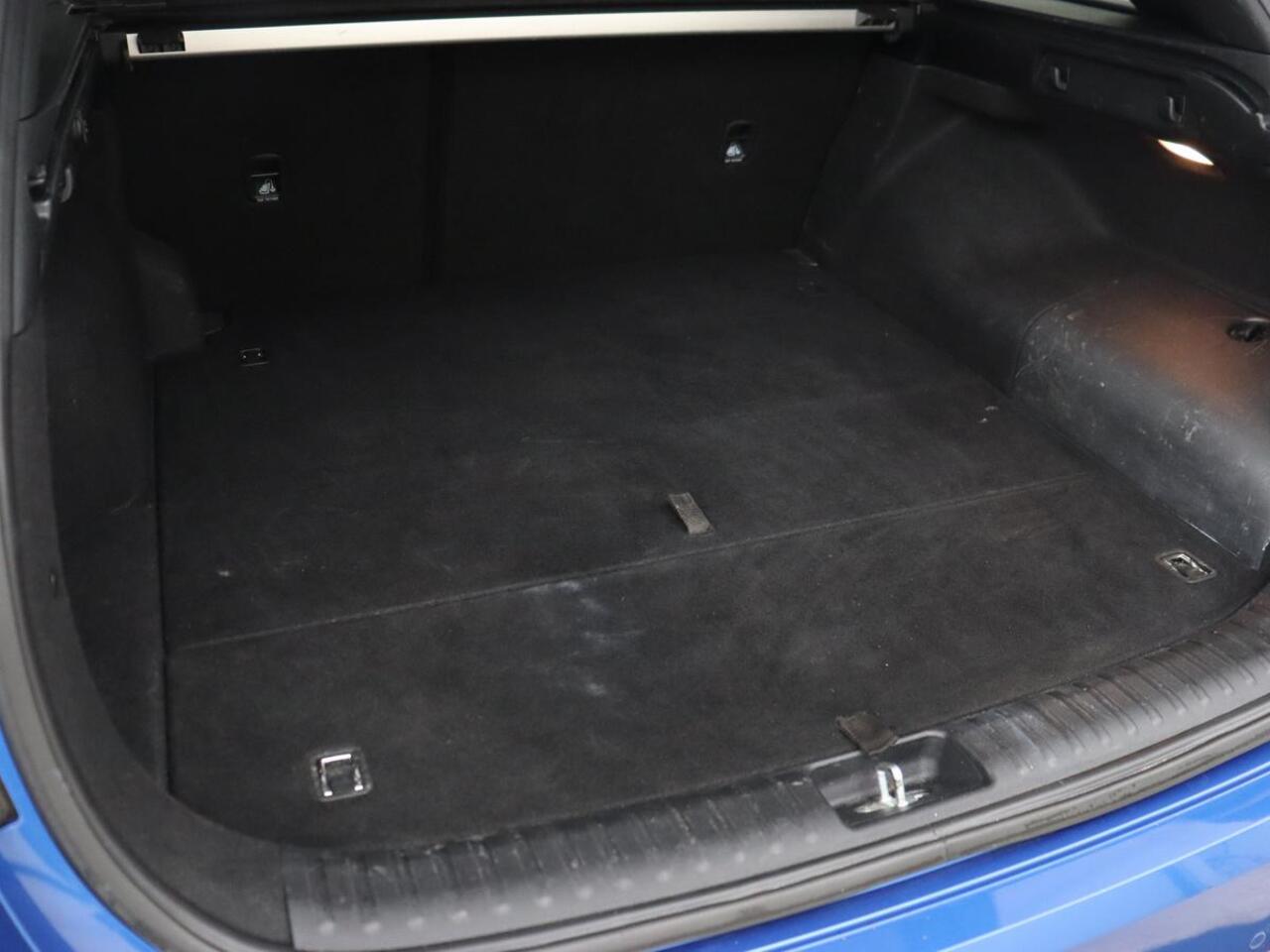 KIA CEE D Ceed 1.6 GDI PHEV DynamicPlusLine | Trekhaak | Stoel & stuurverwarming | Adaptive cruise | Camera | Carplay | Half leder | Keyless | Full LED | Climate control