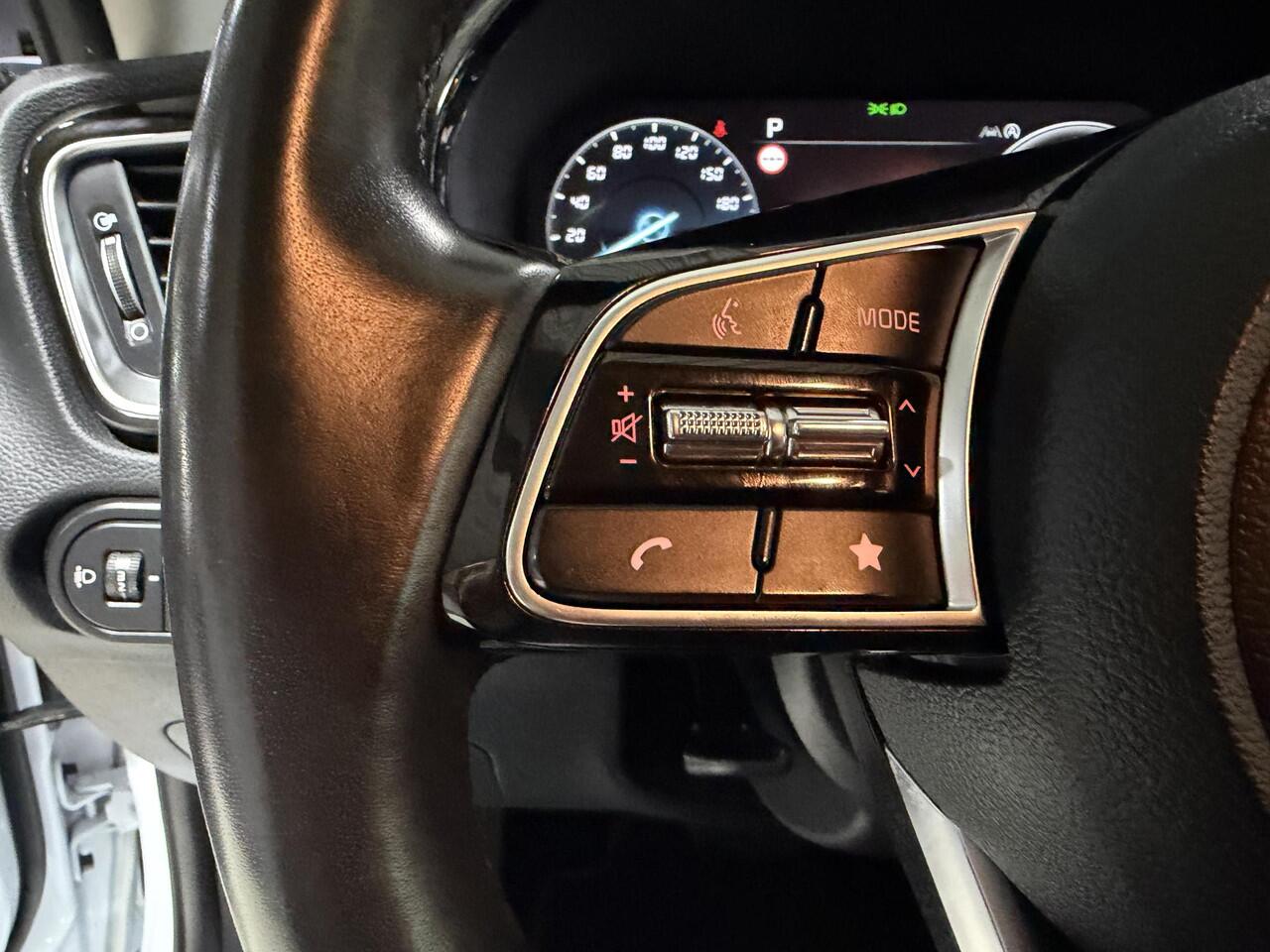 KIA CEE D Ceed Sportswagon 1.0 T-GDi MHEV DynamicPlusLine AUTOMAAT, Trekhaak, Stoel en Stuur verwarming, Navigatie, Camera.