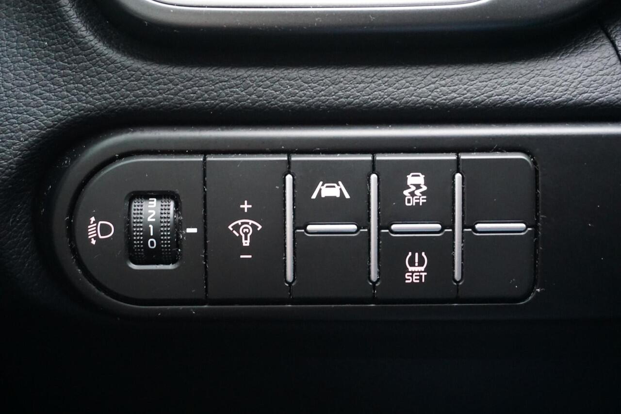 KIA CEE D Ceed 1.0 T-GDi 120PK DynamicLine/NL-Auto/All-Seasonband /1e Eigenaar.